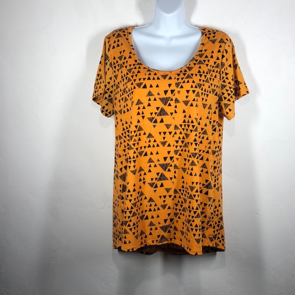 LuLaRoe Tops - LuLaRoe orange triangle tee size large